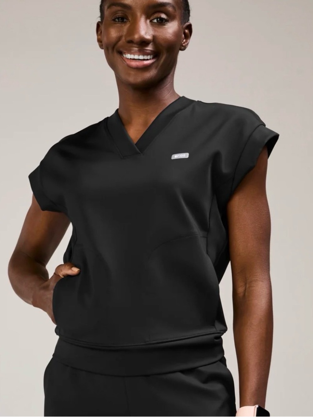 Figs Women's Black Mira Banded Scrub Top V neck FORMx XL